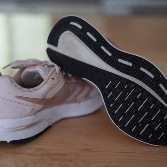 Nike Run Swift 3 Women\'s Size 10 Running Shoes Pink Dusty Rose DR2698-600 main image 9